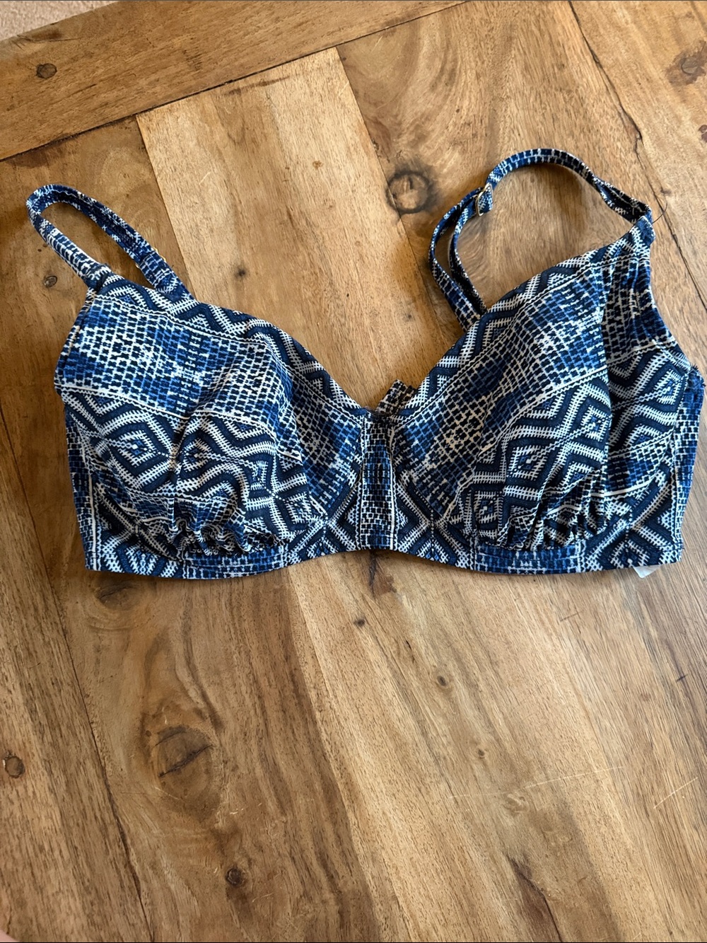La Blanca Blue Geometric Bikini Top 36D